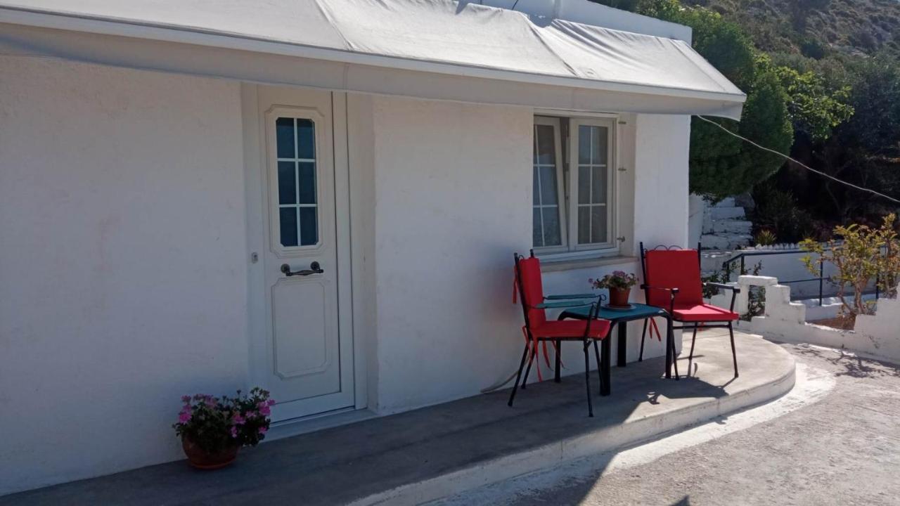 Sweet Home With Two Beds -One Single Room- With Beautiful View! เอเจียมารินา ภายนอก รูปภาพ